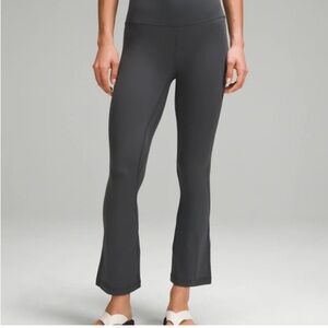 Lululemon Ribbed Mini Flare Leggings Size 4 Black Mid Rise Yoga Pant